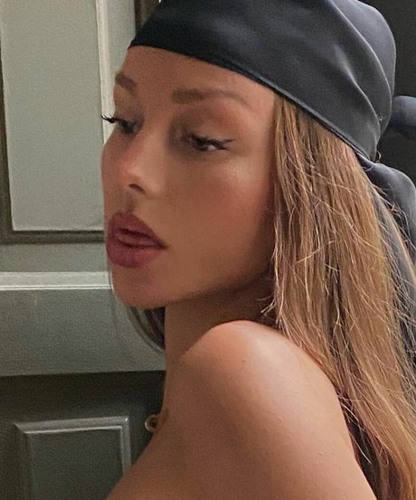 Ester Exposito sex pornstar galleries