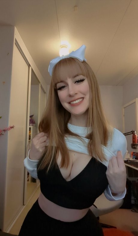 RaeRaeSenpai model art image