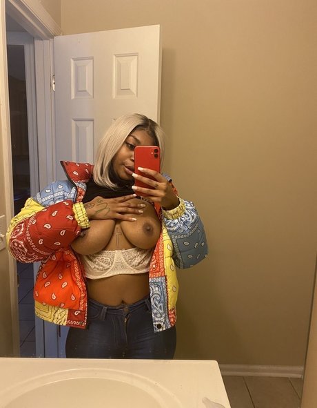 chubby babe onlyfans xxx galleries