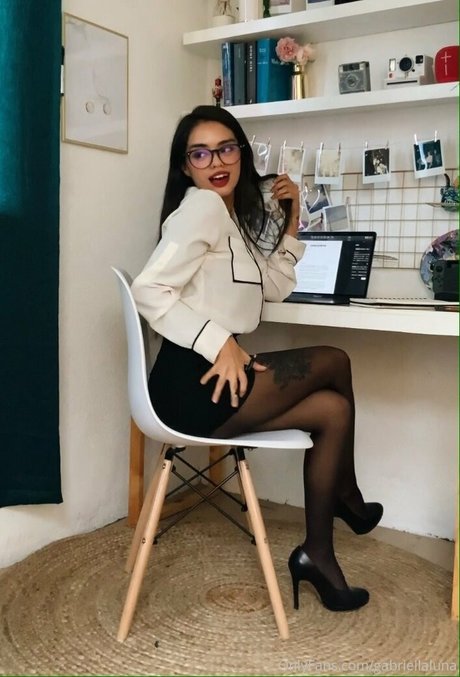 libeluna pornstar picture