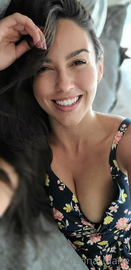 lesbian fingering onlyfans free xxx galleries