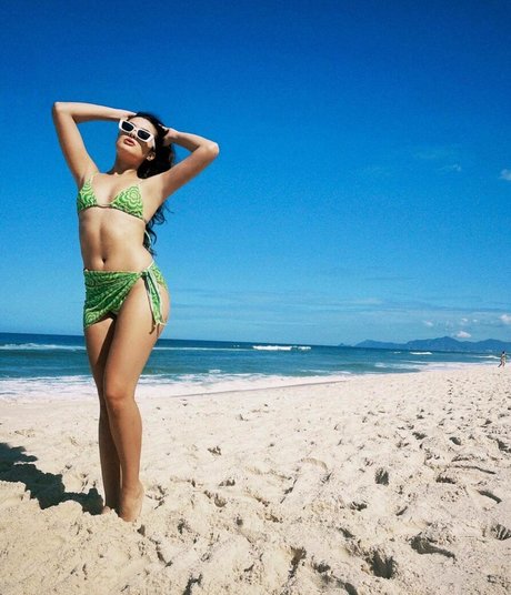 Livia Inhudes pretty actress gallery