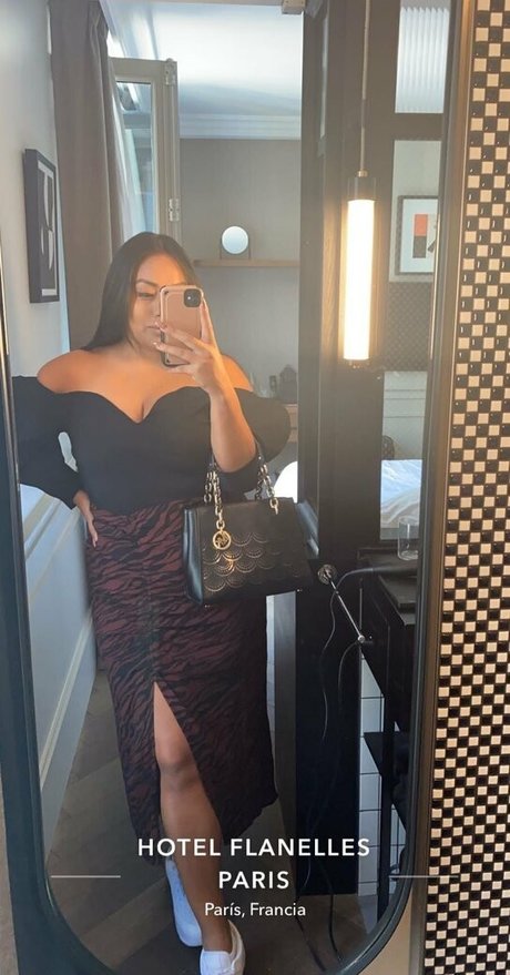 amateur trans onlyfans nude photos