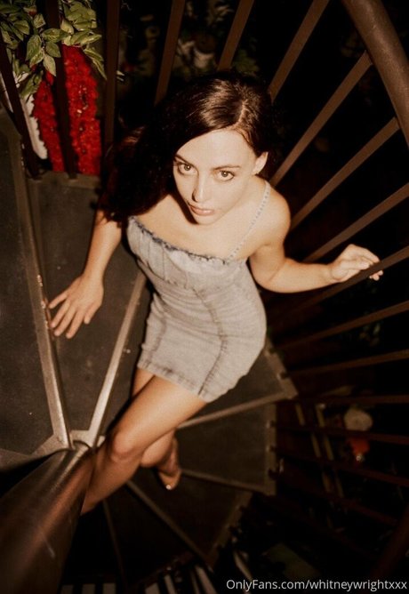 whitneywrightxxx pretty model pic
