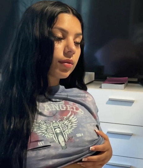 Lina Bina star exclusive photos