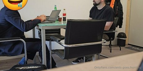 anto goes hunting adult model archive