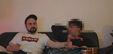 anto goes hunting model pretty photo