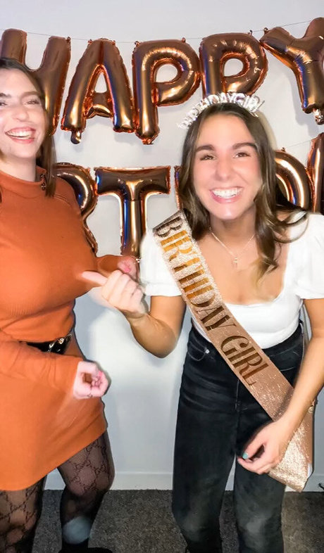 ass spread onlyfans top pic