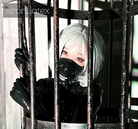 siron latex pretty pornstar gallery