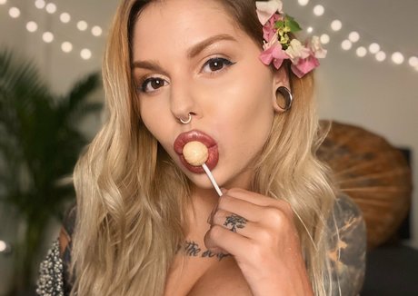 dilylabloom sex star archive