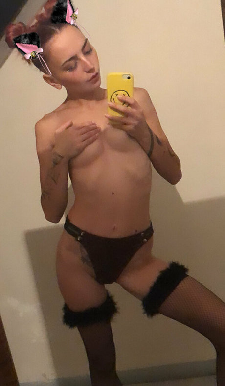 college girl onlyfans free sexy photo