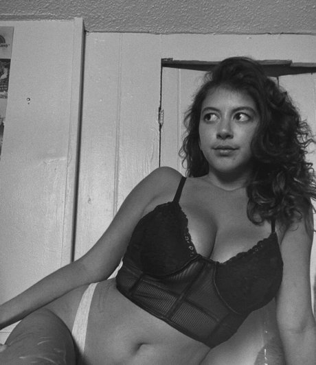 Savannah Straff star sexy images