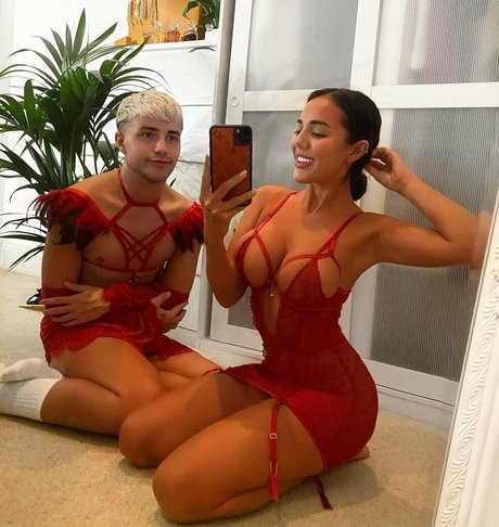 Arianna Ajtar model xxx archive