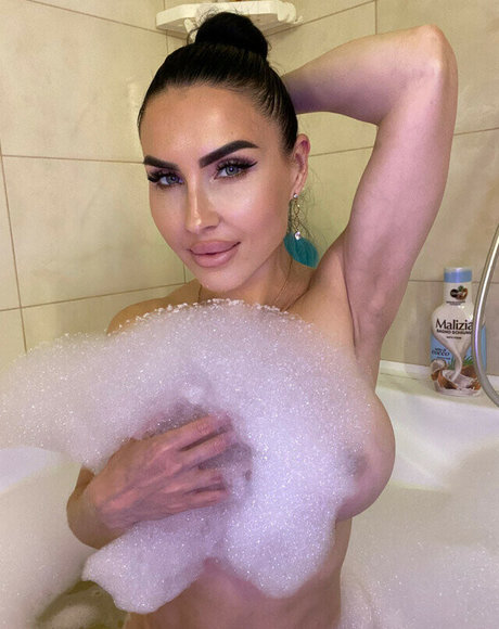 julieta mur art actress pictures