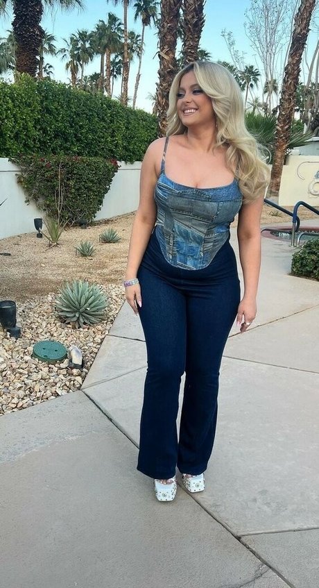 famous ladyboy onlyfans art naked galleries