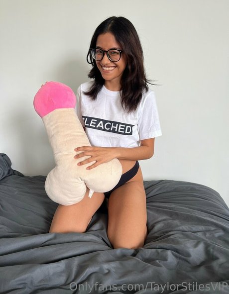 taylorstilesvip hd pornstar images