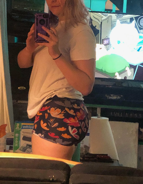 cali luve star naked pictures