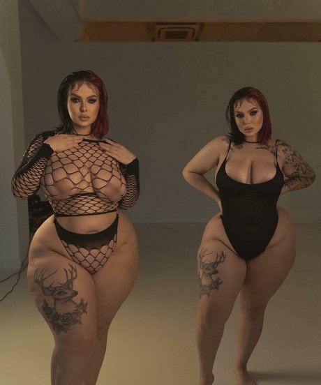 pawg girls onlyfans pornographic pics