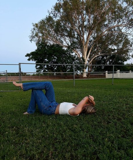 asian girlfriend onlyfans hot nude img