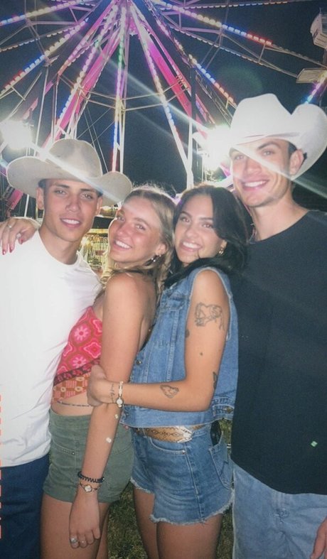 gay influencer onlyfans hot photo