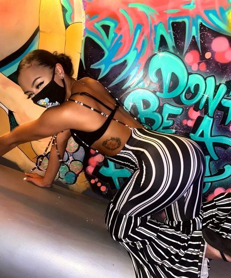 Alix Lapri model beautiful photo