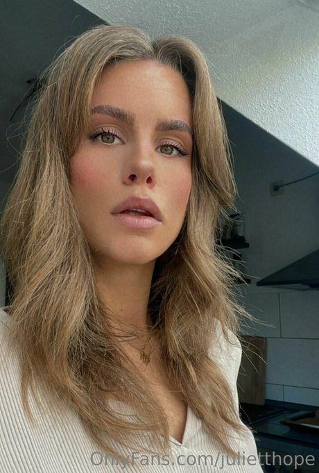 julietthope nude pornstar archive