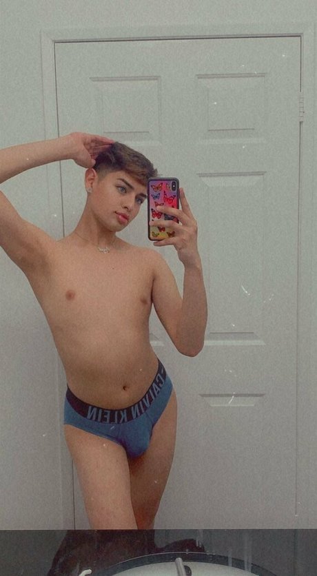 thebarbieetwink model art archive