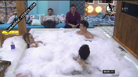 Yasmila Mendeguia star porn images