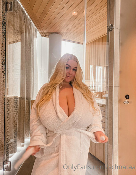 Schnataa porn actress pics