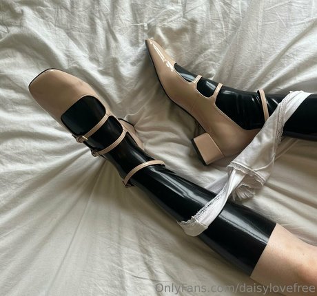 daisylovefree nude actress pics