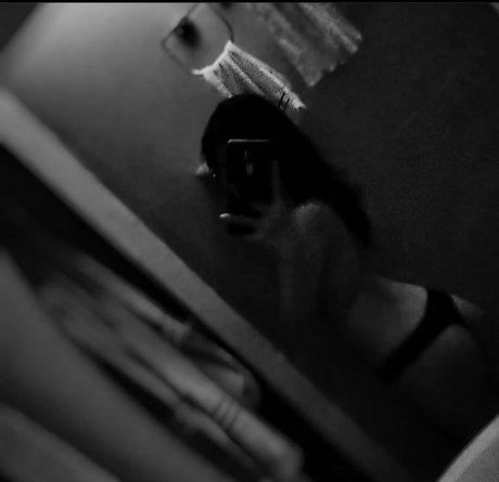 Takayeaki sexy star photos