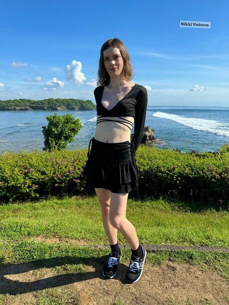 Cutepinkunicorn naked pornstar picture