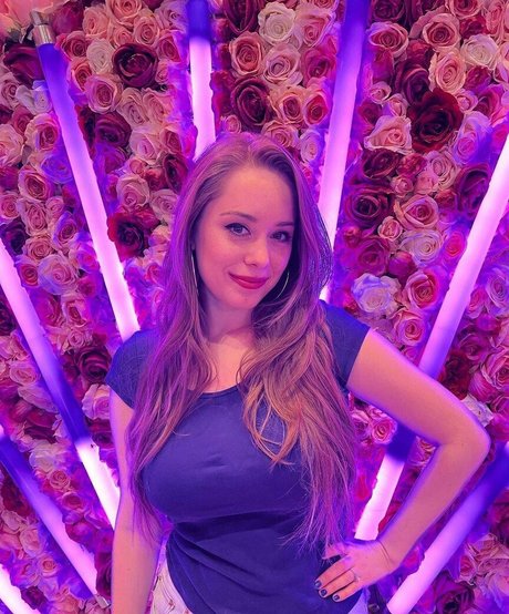 Dos Cavazos sex model archive