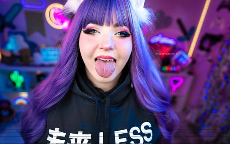 Lestplaykitty exclusive model image