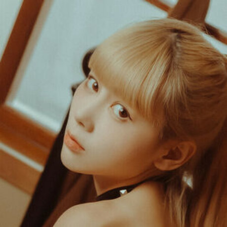 ABBIE____a b b i e model sexy img