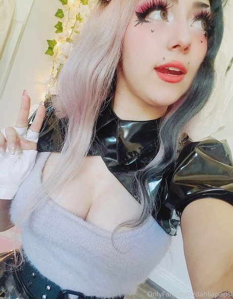 cute babe onlyfans free naked images