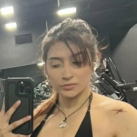 Mariadevirgin pornstar nude photo