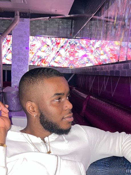 Mulan World_ model hd picture