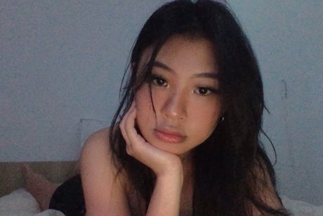 godvander hot actress picture