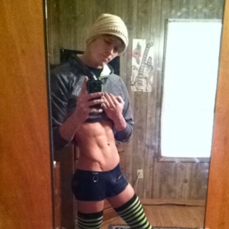 Danni Hastings model nice image