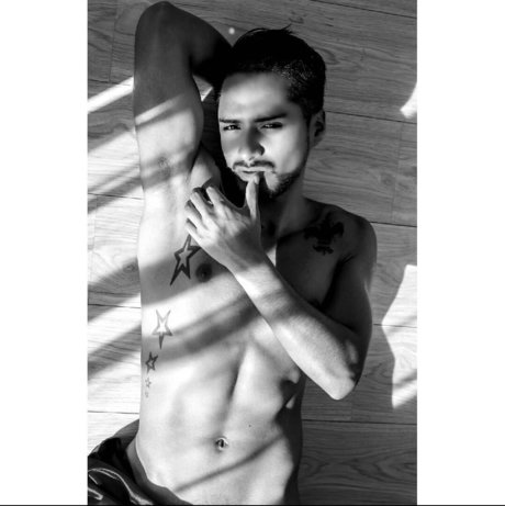 Esteban Mu oz hd pornstar photos