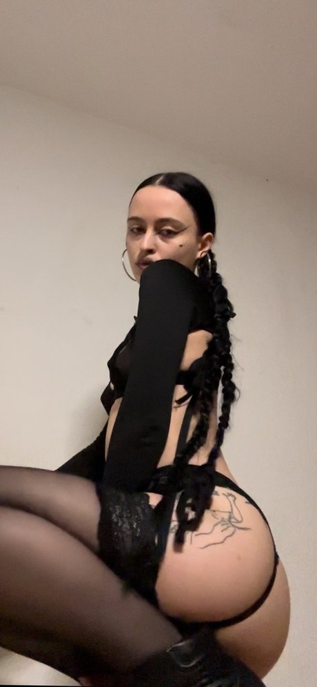 msskittyg star pornographic photo