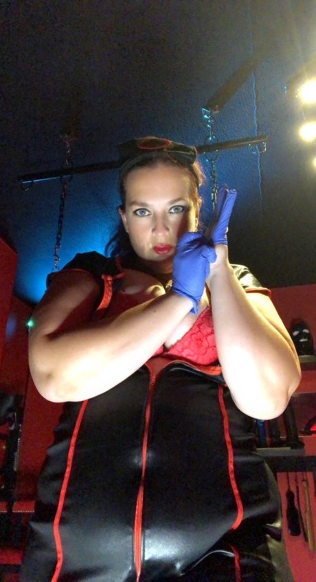 Ms lucy model adult pic