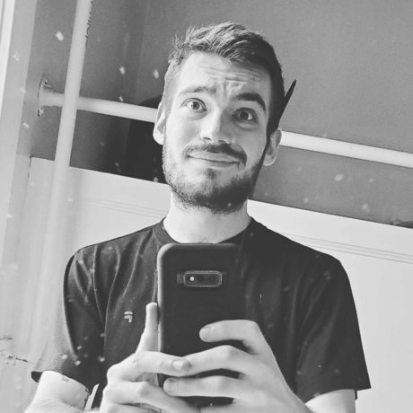 Frank Davis star exclusive photo