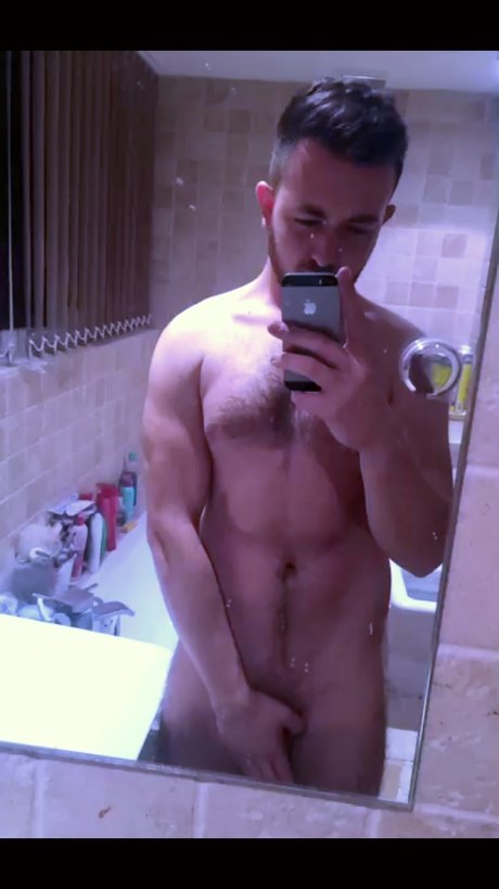 Got2be420 nude actress galleries