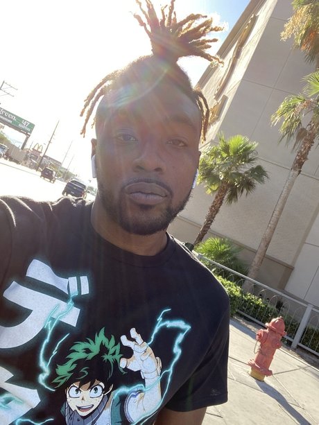 Dominique Gaston art model img