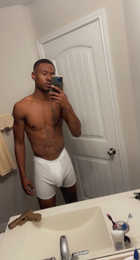 Steph Curvy_ beautiful model pic