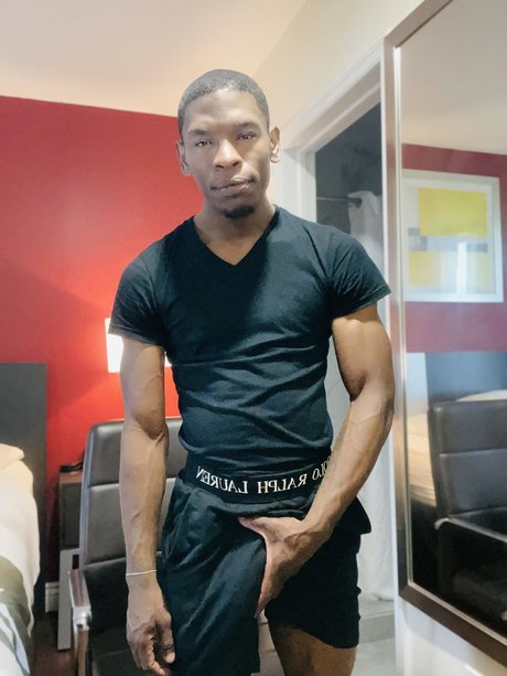 _My UNIQUE TEMPLE_ star porn pics