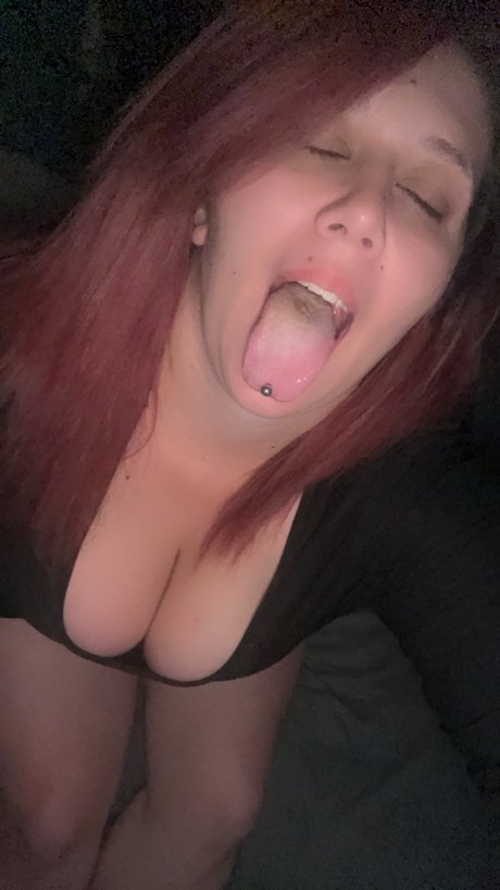 _Curvy Scorpio_ nude actress picture