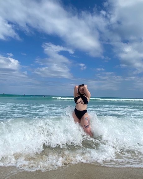 Erin Renee free star img